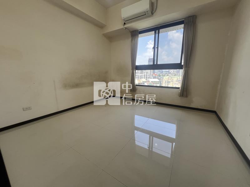 昂峰詠青三房平車視野戶房屋室內格局與周邊環境