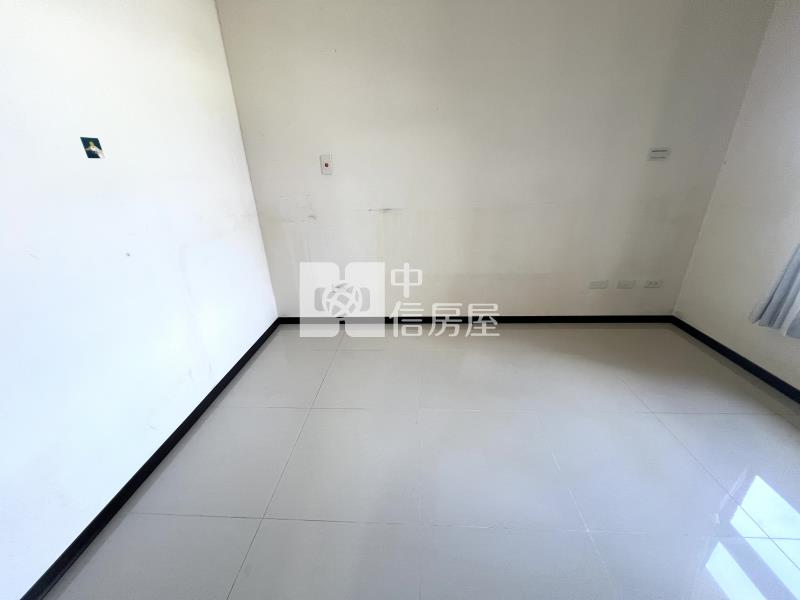 昂峰詠青三房平車視野戶房屋室內格局與周邊環境