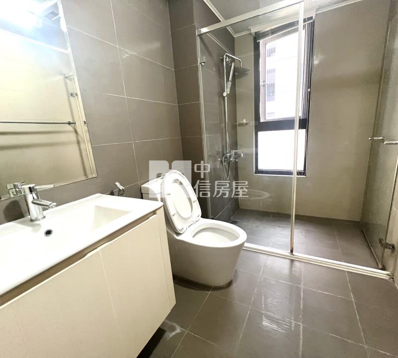 昂峰詠青三房平車視野戶房屋室內格局與周邊環境