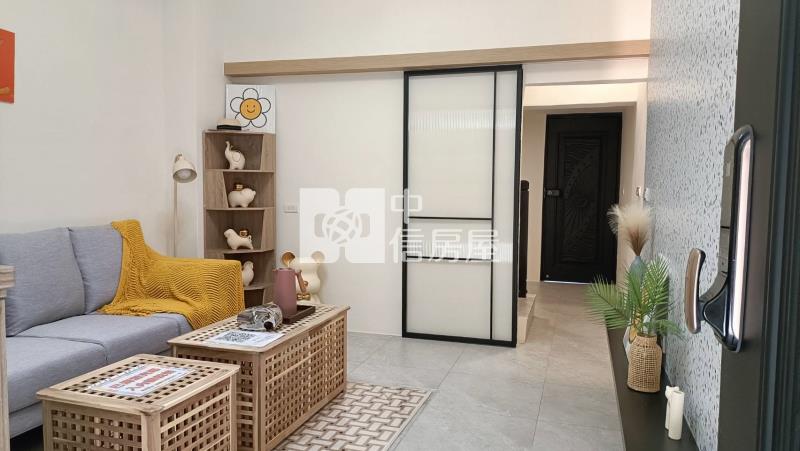 陽明商圈翻新車庫透天房屋室內格局與周邊環境