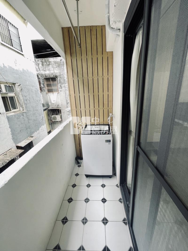 一中商圈．北歐無印風㊣1房1廳+2套房 收租美寓房屋室內格局與周邊環境
