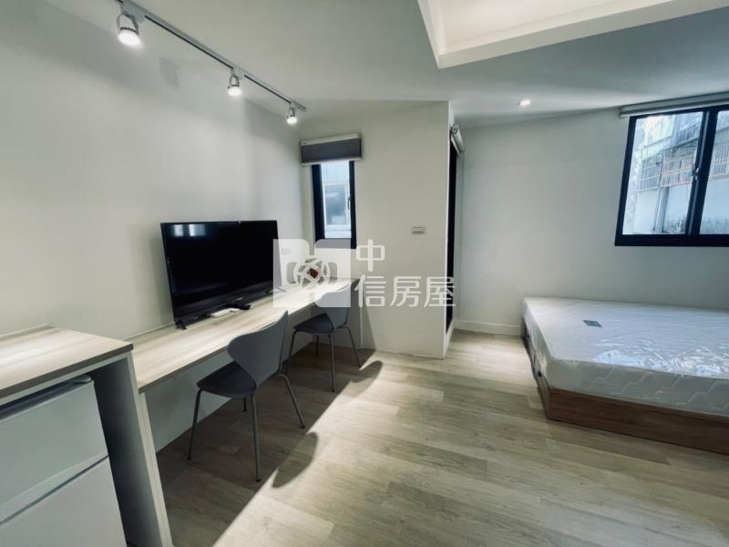 一中商圈．北歐無印風㊣1房1廳+2套房 收租美寓房屋室內格局與周邊環境