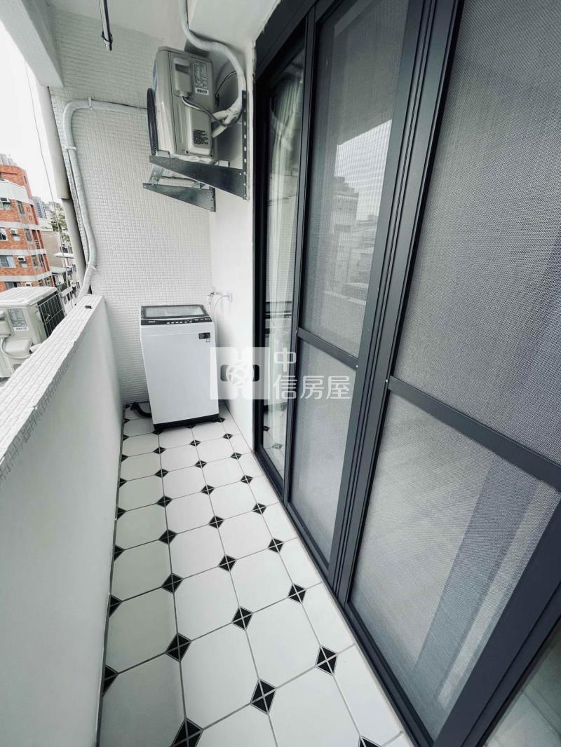 一中商圈．北歐無印風㊣1房1廳+2套房 收租美寓房屋室內格局與周邊環境