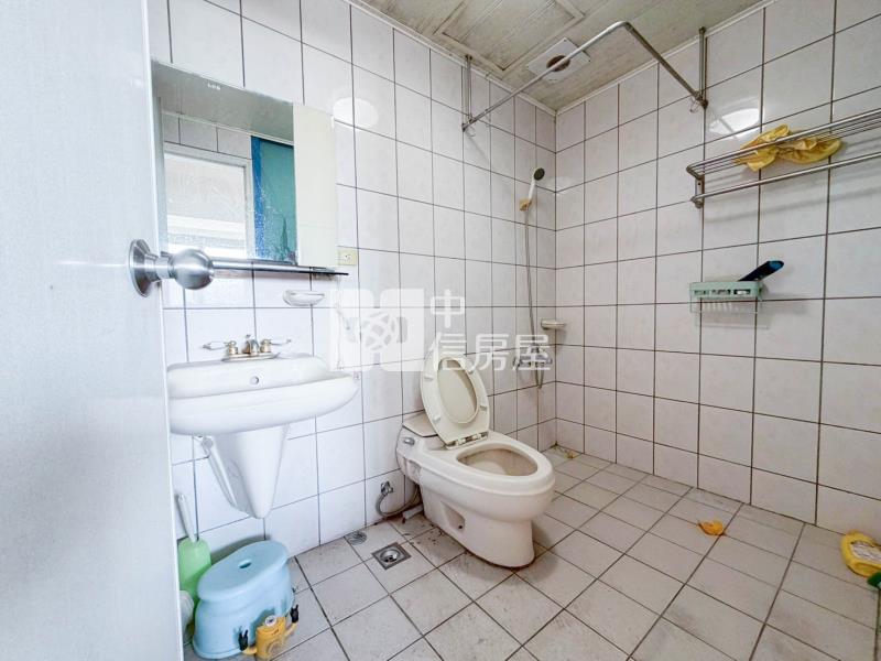 專任！西屯逢甲｜格林威治｜三房車位近中央公園房屋室內格局與周邊環境