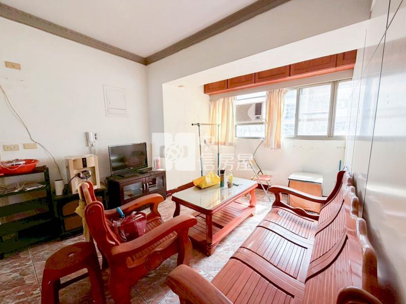 專任！西屯逢甲｜格林威治｜三房車位近中央公園房屋室內格局與周邊環境