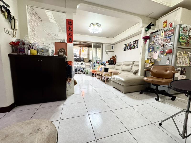 內壢站前電梯三房+車位房屋室內格局與周邊環境