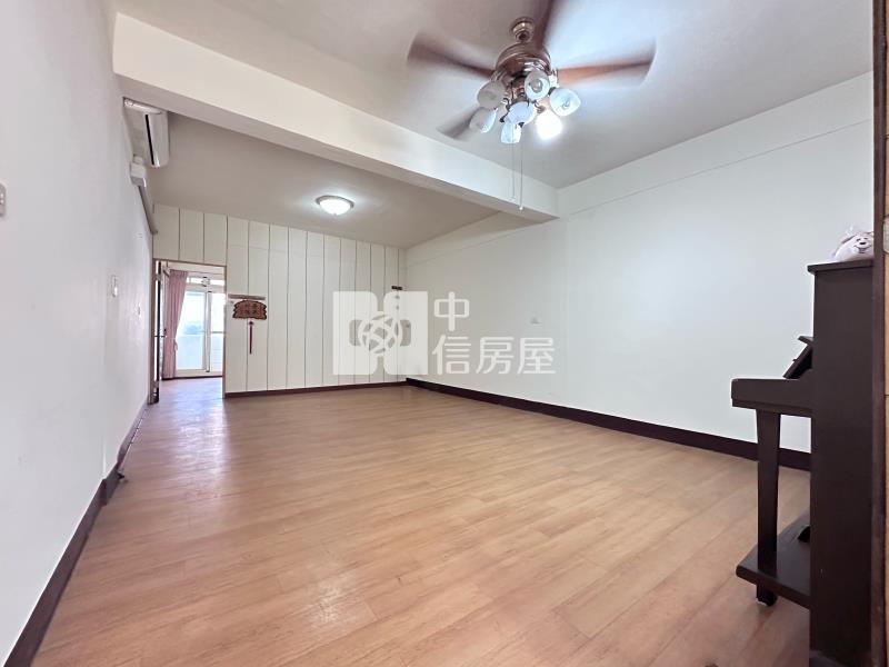 正崇德六路透店房屋室內格局與周邊環境