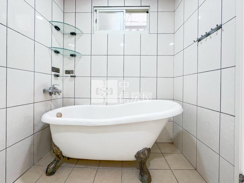 正崇德六路透店房屋室內格局與周邊環境