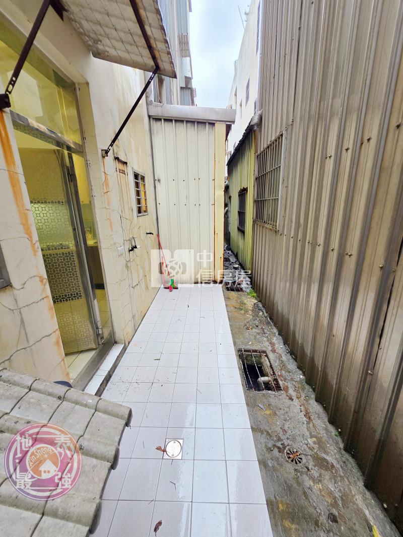 近Costco低總價美透天房屋室內格局與周邊環境