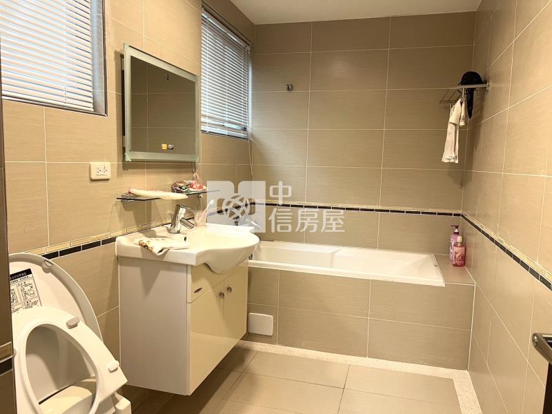 ?專簽後壁陽光米蘭房屋室內格局與周邊環境