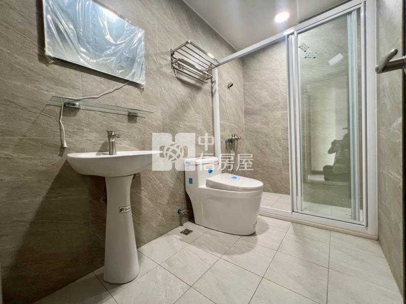 崙背正市區全新別墅B8房屋室內格局與周邊環境