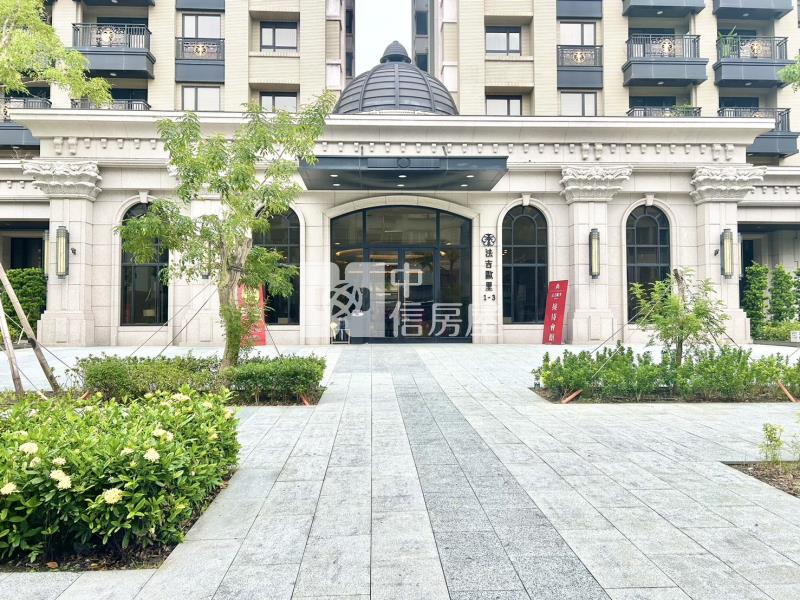 法吉歐里二房車位華廈房屋室內格局與周邊環境