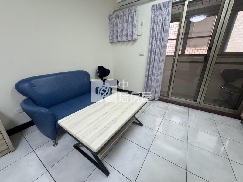 新光三越旁套房房屋室內格局與周邊環境