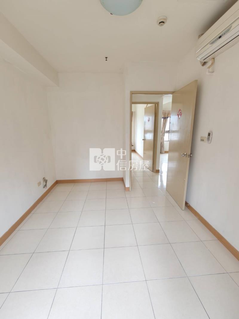 優活21二房車位房屋室內格局與周邊環境