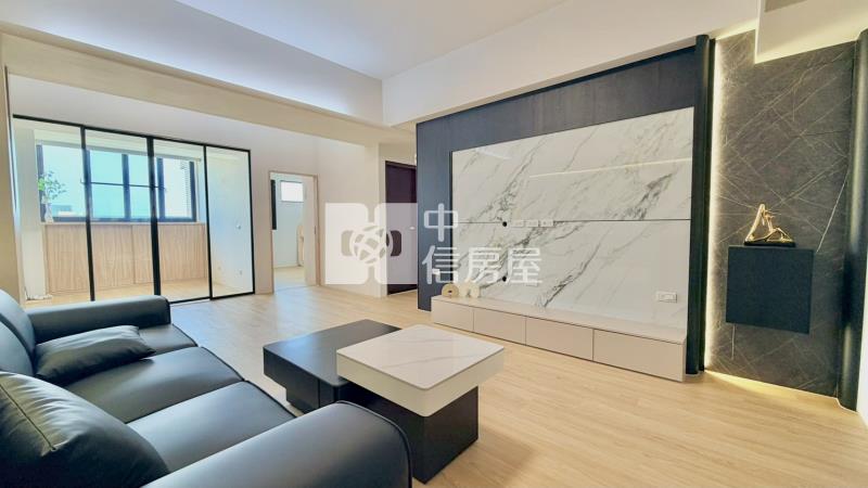 文藻生活圈景觀3+1房~附平面車位房屋室內格局與周邊環境