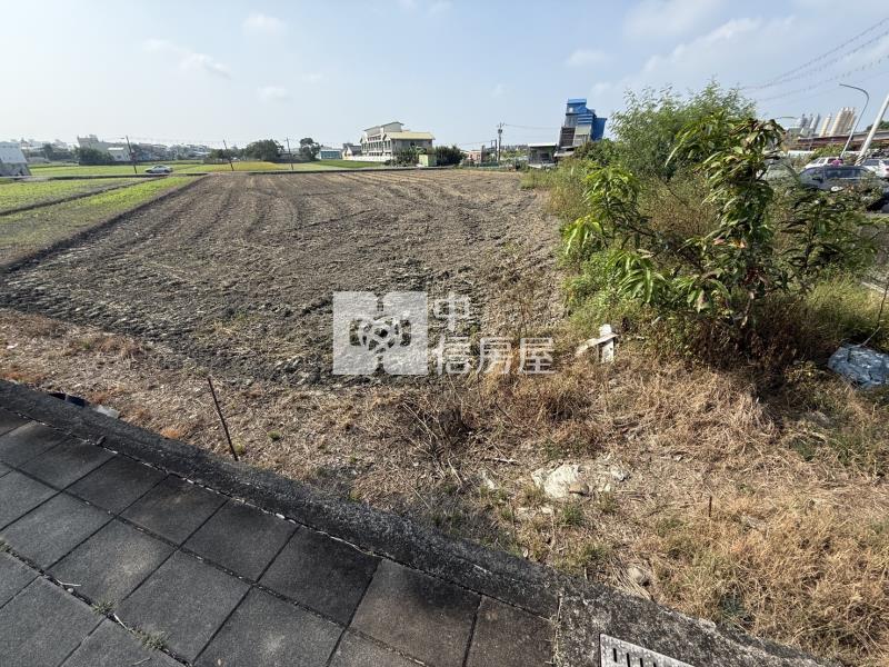 嘉市世賢路都計農地B房屋室內格局與周邊環境