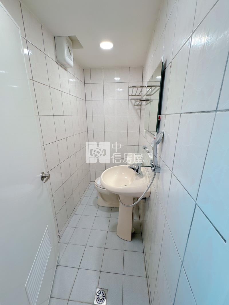 內壢後站.華勛幸福市場電梯美三房房屋室內格局與周邊環境