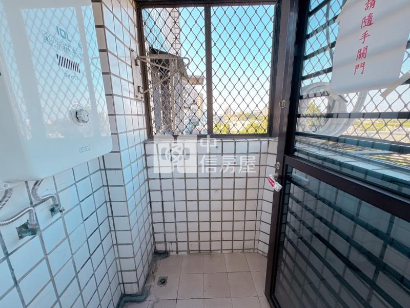 內壢後站.華勛幸福市場電梯美三房房屋室內格局與周邊環境