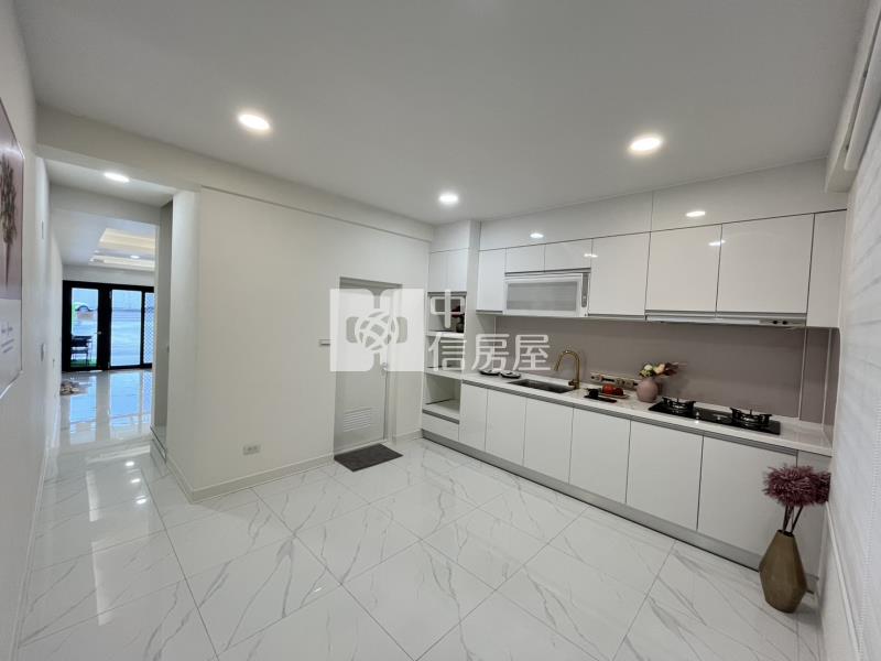 家樂福大地坪智能宅店住房屋室內格局與周邊環境