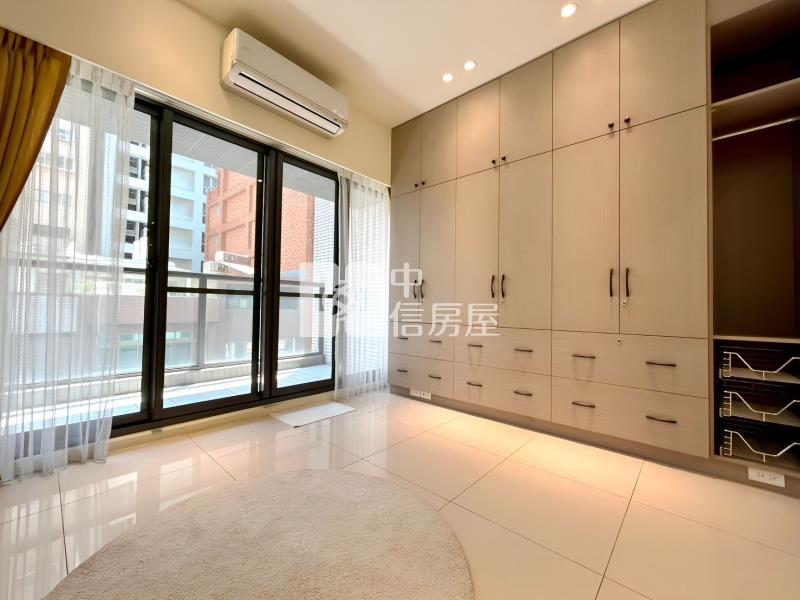 三民國中三房平車精裝戶房屋室內格局與周邊環境