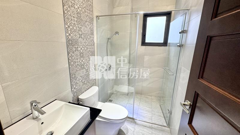 近國五全新孝親電梯農舍房屋室內格局與周邊環境