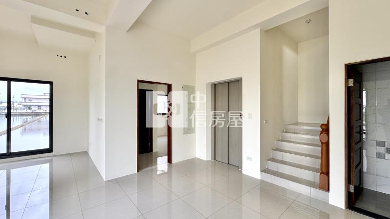 近國五全新孝親電梯農舍房屋室內格局與周邊環境