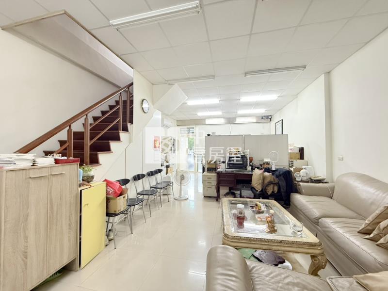 嵐峰店住透天房屋室內格局與周邊環境