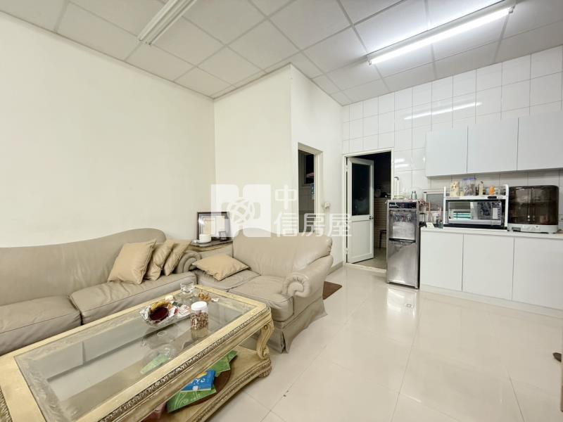 嵐峰店住透天房屋室內格局與周邊環境