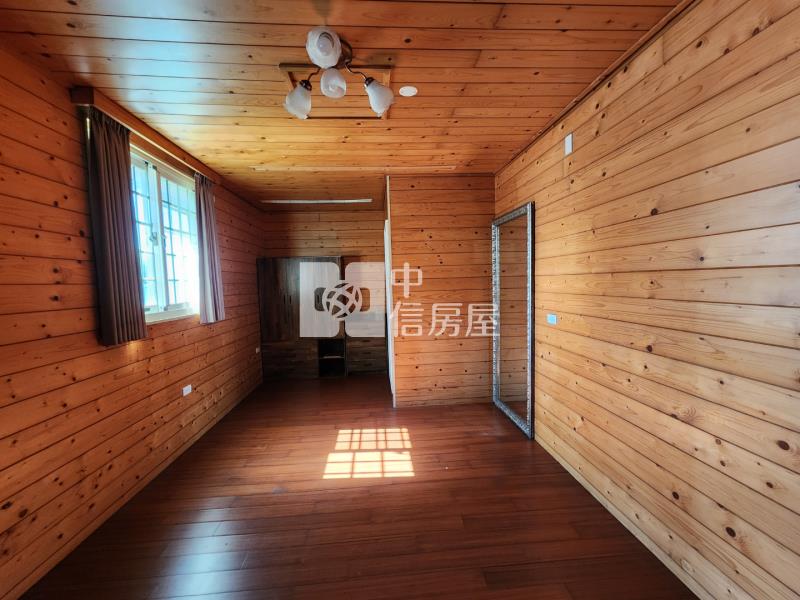 專約-近山東國小漂亮木屋農舍(好停車)房屋室內格局與周邊環境