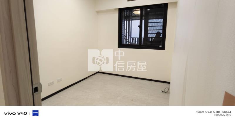 興富發愛琴海景觀二房平車(2)房屋室內格局與周邊環境