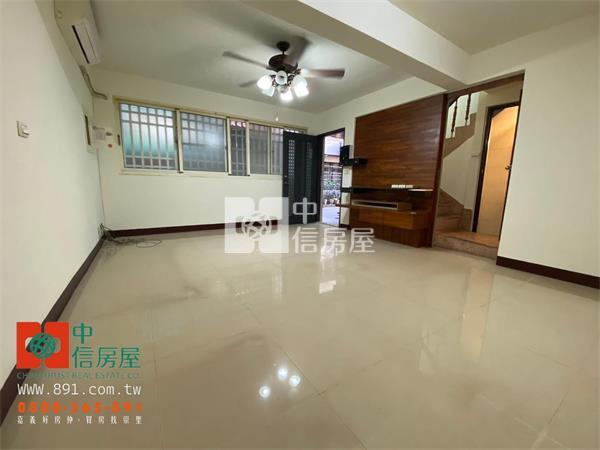 興嘉田字型車庫透天房屋室內格局與周邊環境