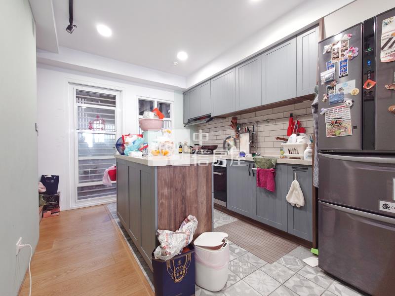 水湳黃金雅緻3樓店住房屋室內格局與周邊環境