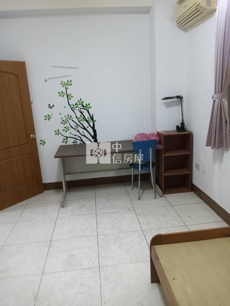 湖內區樹人醫專透天收租金店房屋室內格局與周邊環境