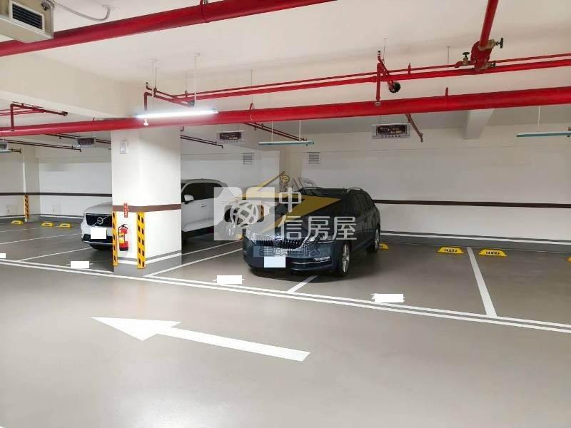 【星鑽】A19樹梢景觀3+1房雙車房屋室內格局與周邊環境