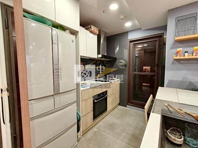 【星鑽】A19樹梢景觀3+1房雙車房屋室內格局與周邊環境