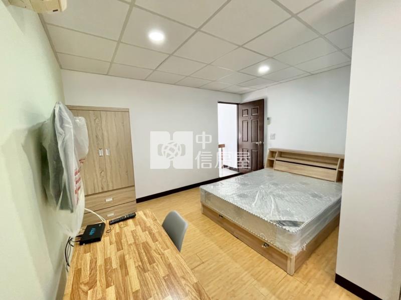 坪林公園收租9套房透天房屋室內格局與周邊環境