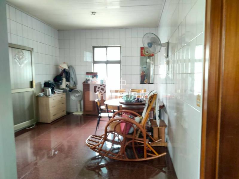 萬丹合法農舍房屋室內格局與周邊環境