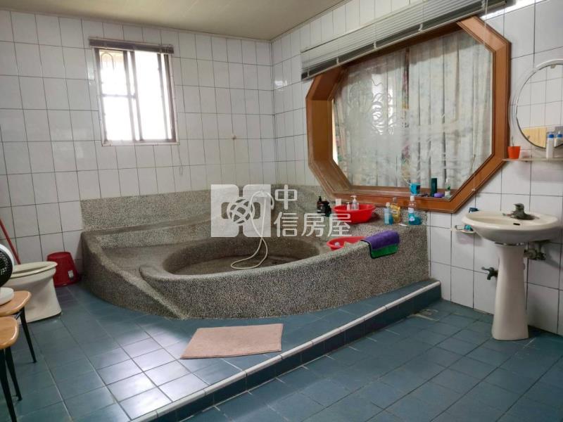 萬丹合法農舍房屋室內格局與周邊環境