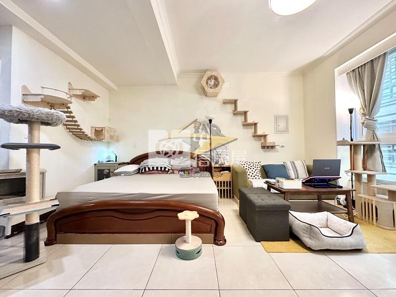 【星鑽】★專任★南勢商圈稀有透天可停雙車房屋室內格局與周邊環境