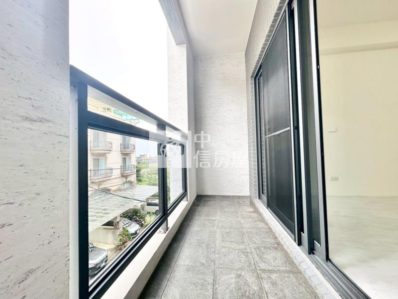 平鎮家樂福旁電梯別墅(山峰苑)房屋室內格局與周邊環境