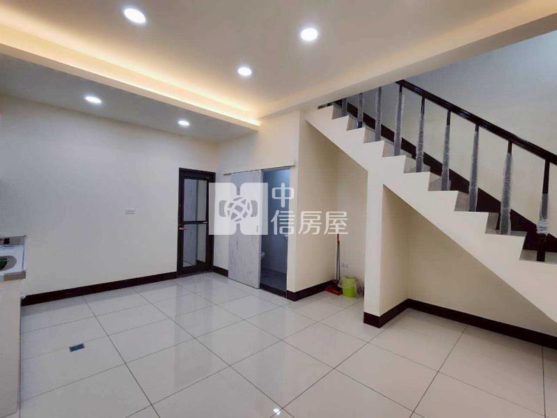 大湳商圈-全新整理&美透天房屋室內格局與周邊環境