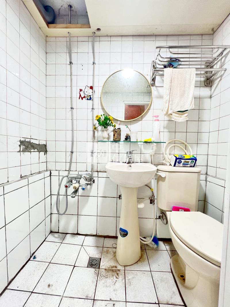 太平低總價透天房屋室內格局與周邊環境