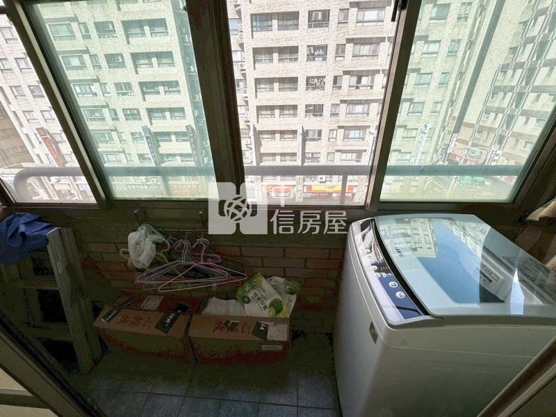 專約/環中SMART大套房有廚房有陽台房屋室內格局與周邊環境