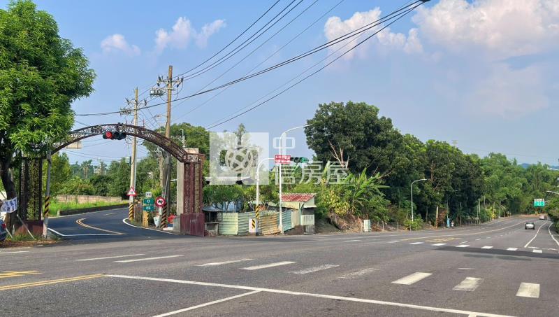 (專)山上區休閒農林地房屋室內格局與周邊環境