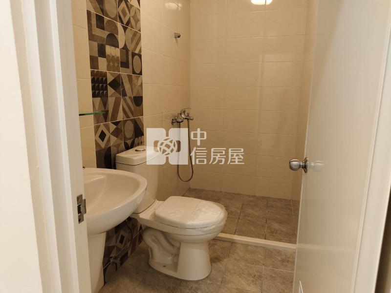 南紡對面優質透店房屋室內格局與周邊環境