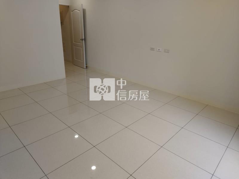 南紡對面優質透店房屋室內格局與周邊環境