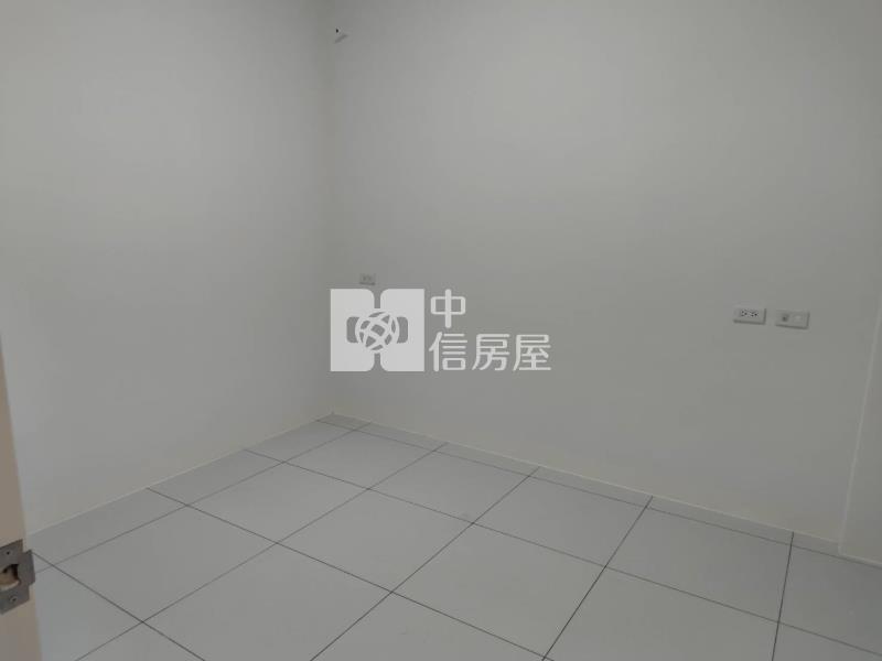 南紡對面優質透店房屋室內格局與周邊環境