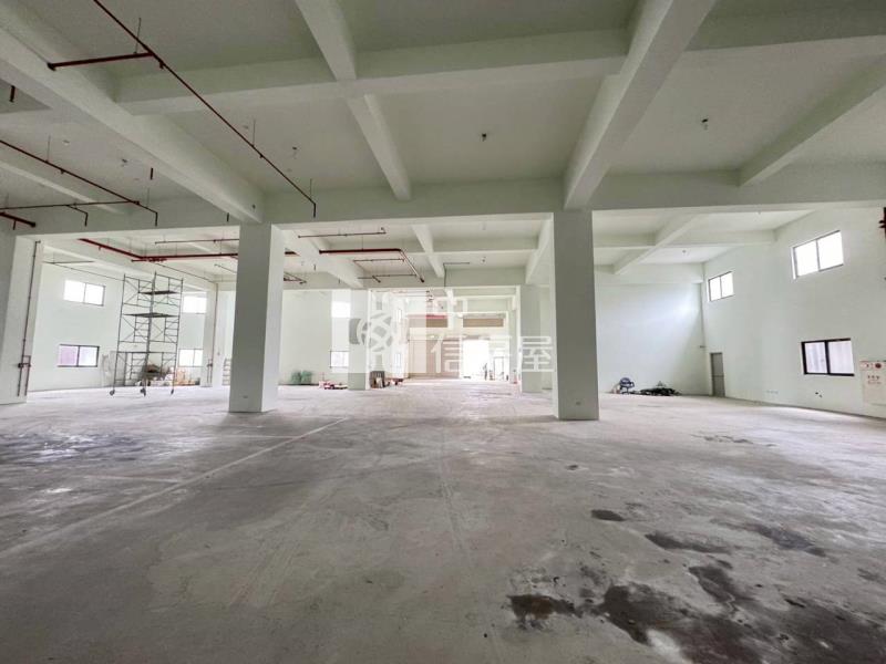 八德正大湳交流道匝道口全新未用挑高作業廠辦(店面)房屋室內格局與周邊環境