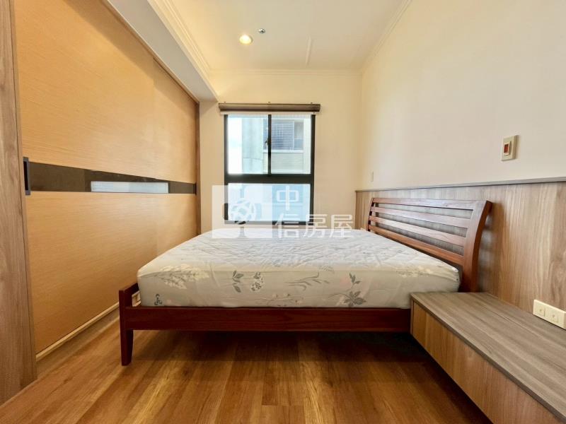 九月采掬高樓層精裝三房平車房屋室內格局與周邊環境