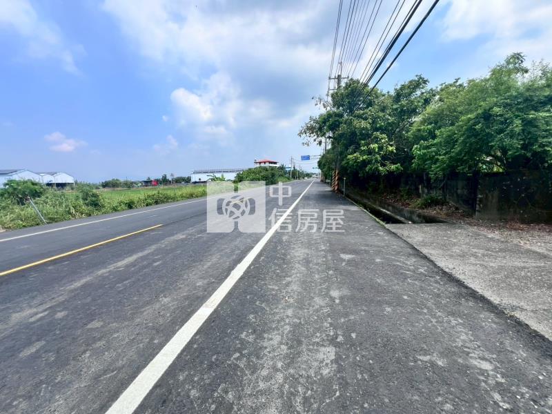 官田都內方正農地房屋室內格局與周邊環境